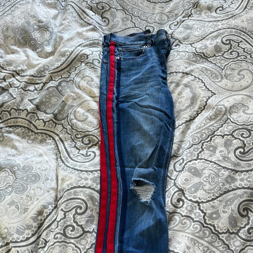 Express skinny Jean with red stripe